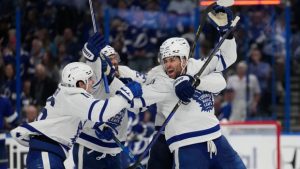 Maple Leafs kokeilee uusia pelaajia: Stanley Cupin voittaja Steven Lorentz hakee paikkaa